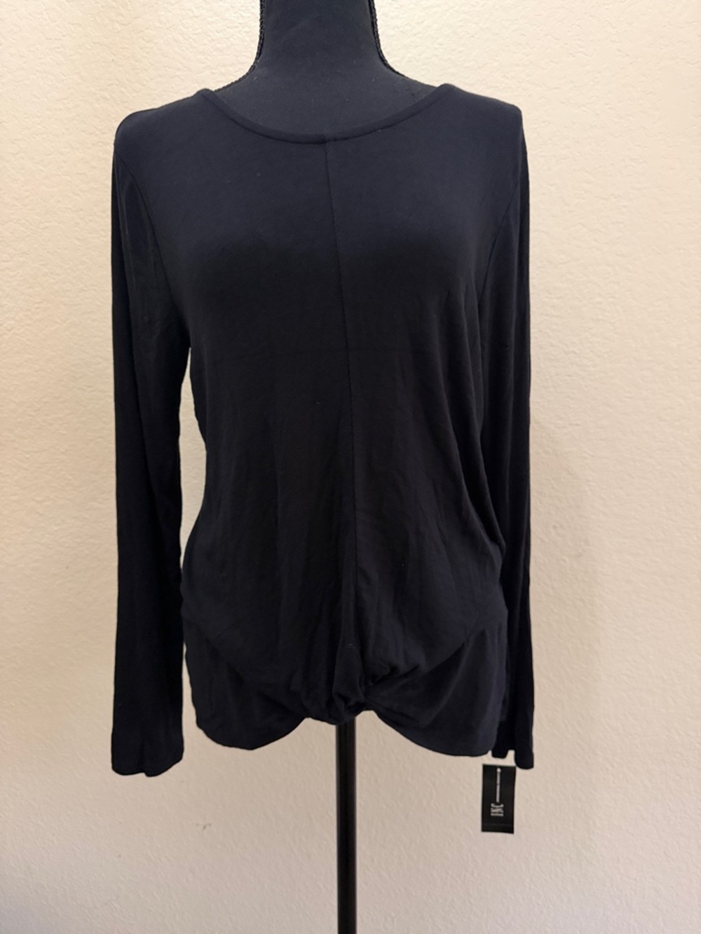 INC International Concepts Black Long-Sleeve Twist Front Top